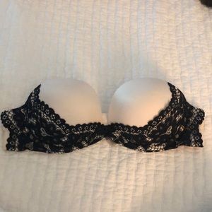 Victoria’s Secret Very Sexy Push Up Strapless Bra